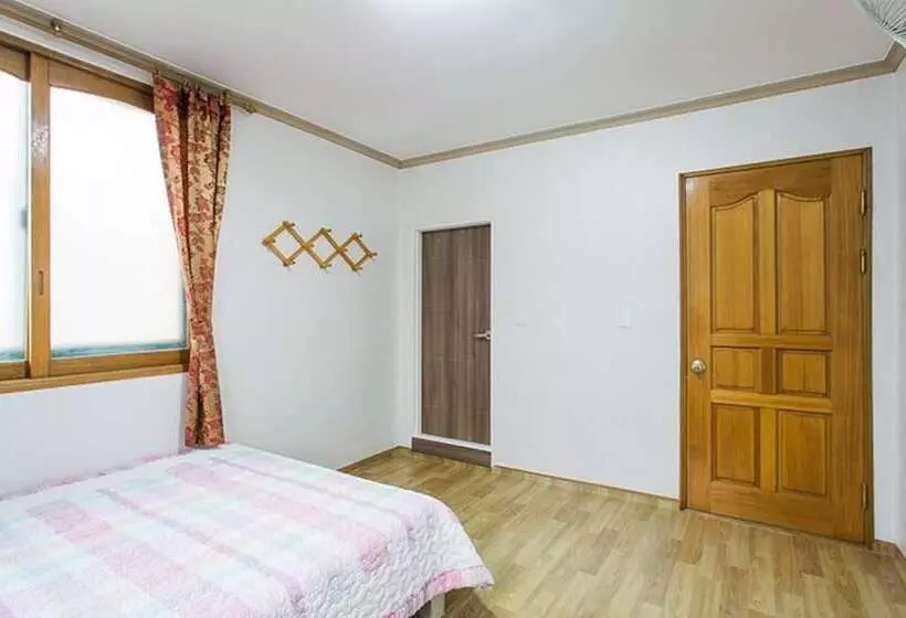 Goseong Hanwori Pension