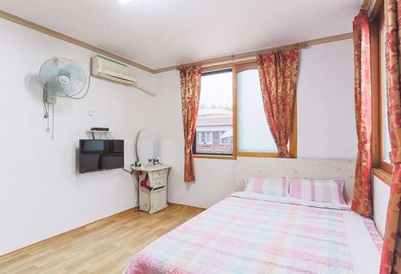 Goseong Hanwori Pension