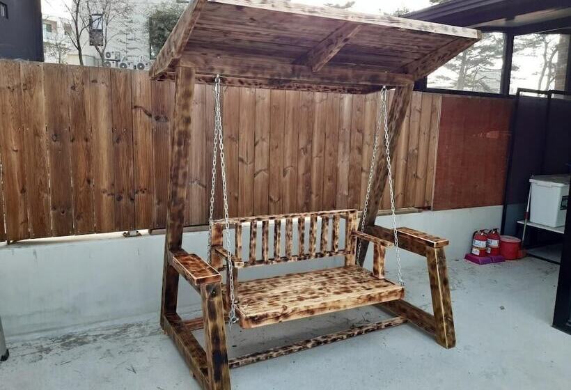 Goseong Pinetree Pension