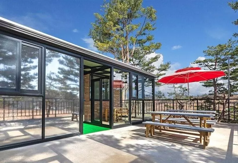 Goseong Pinetree Pension