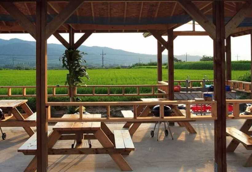 Gyeongju The Blue Sky Pension