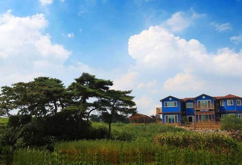 Gyeongju The Blue Sky Pension