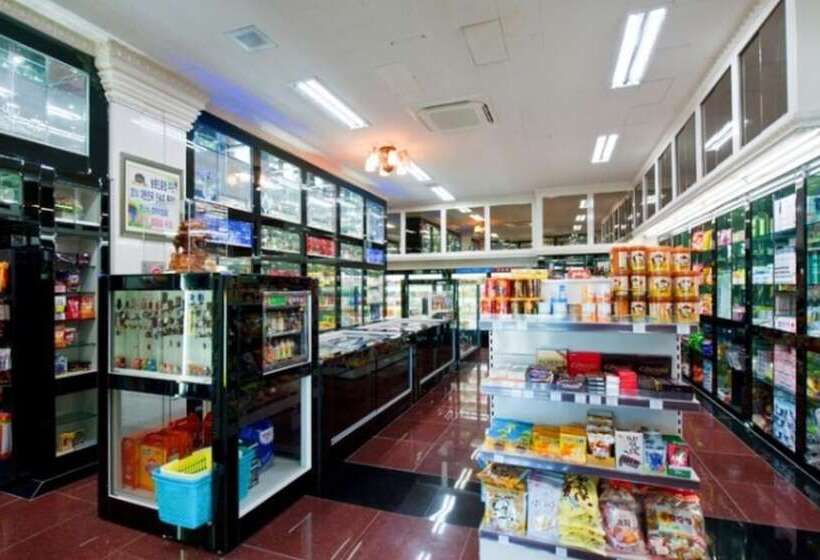 בית מלון כפרי Samcheok Yonghwa