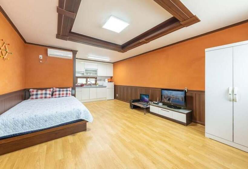 Inje Rainbow Pension