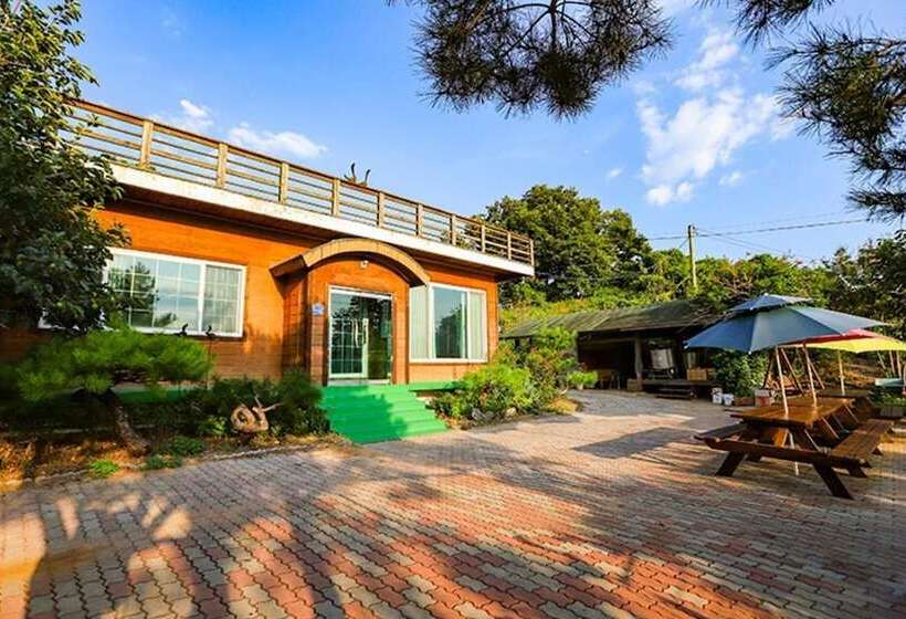 Jecheon Hosu Pension