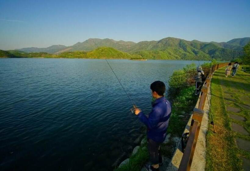Jeonju Hosumaeul Dusilleene Pension