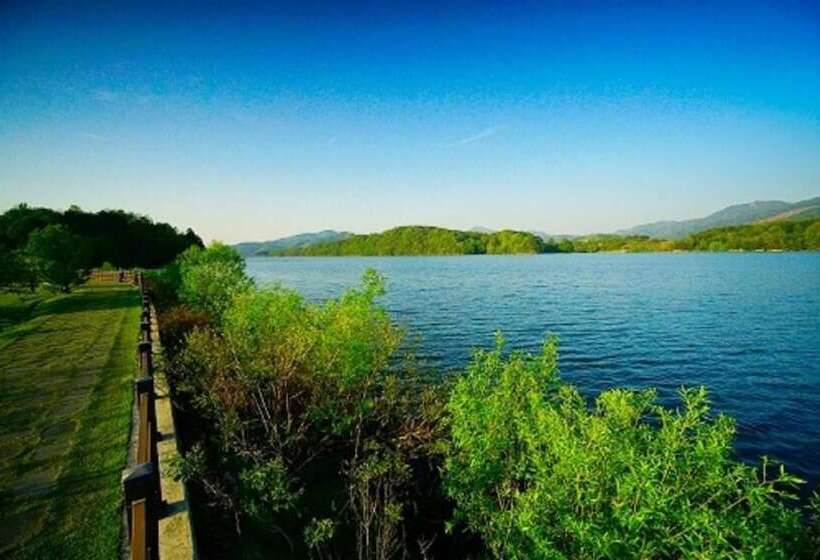 Jeonju Hosumaeul Dusilleene Pension