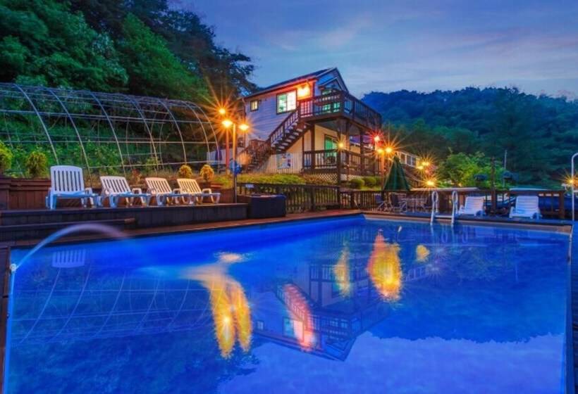 Jincheon Happy House Pension