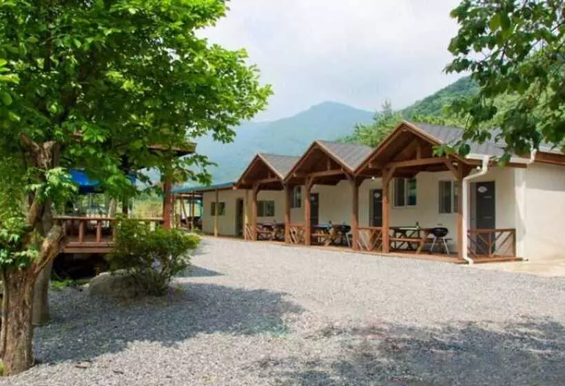 Namyangju Sansu Jeongwon Pension