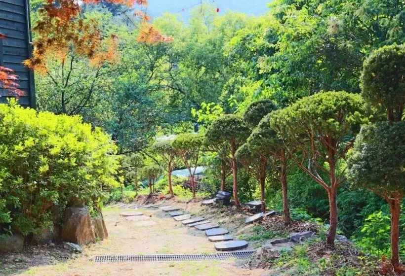 Namyangju Season Five Pension