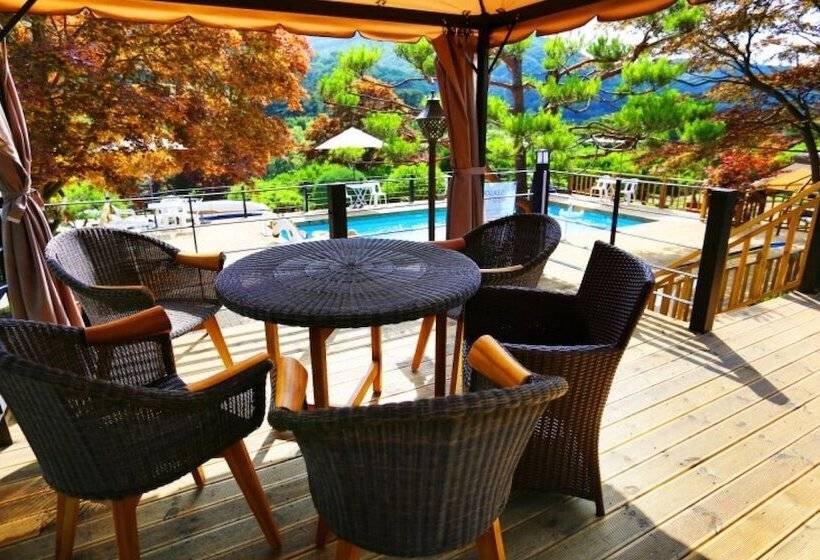 Namyangju Season Five Pension