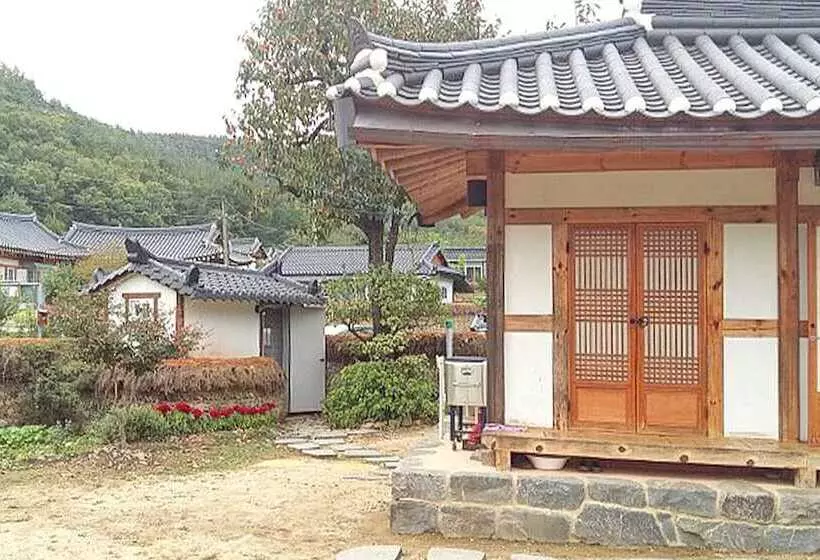 ペンション Daegu Hwajeon Old House