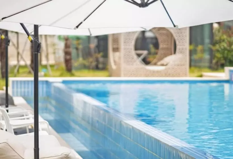 پانسیون Gyeongju May Breeze Pool Villa