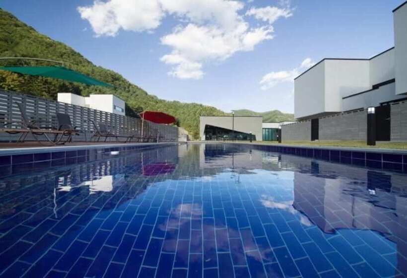 Pensión Hongcheon Uno House Pool Villa
