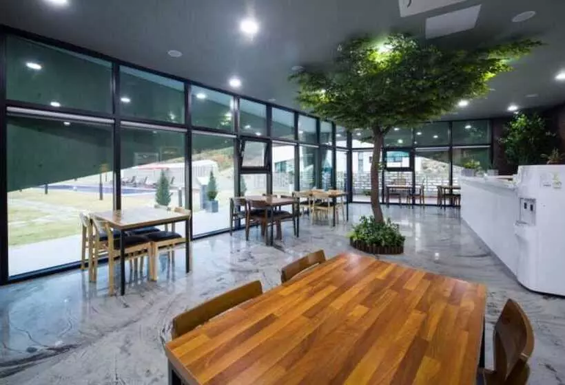 ペンション Hongcheon Uno House Pool Villa