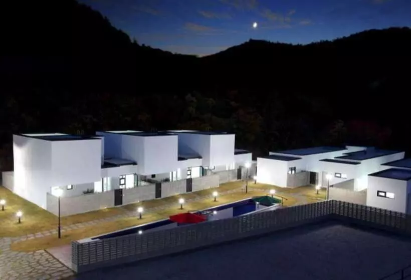 ペンション Hongcheon Uno House Pool Villa