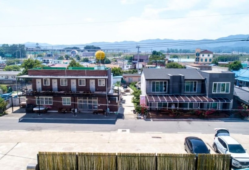 Pohang Rainbow Pension