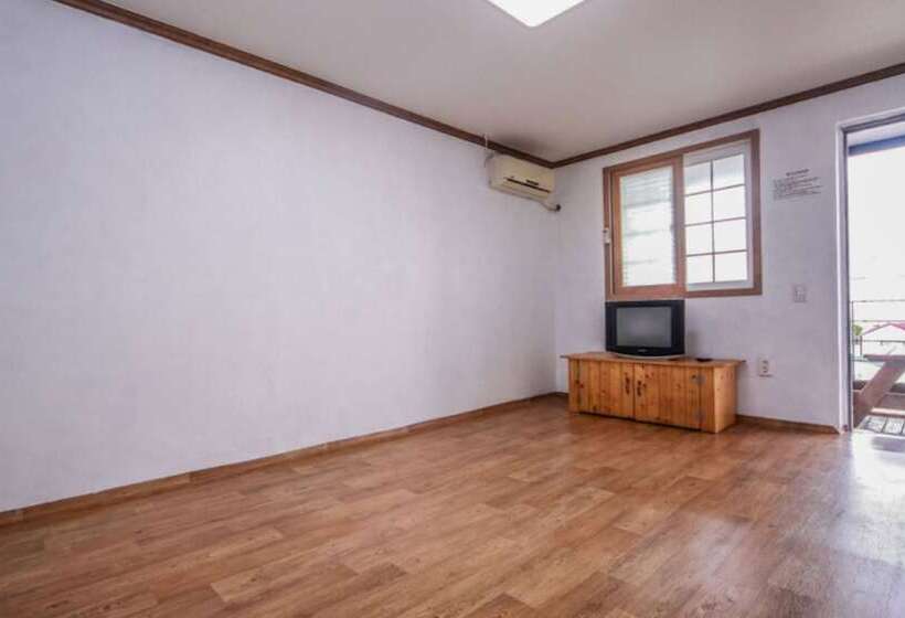 Pohang Rainbow Pension