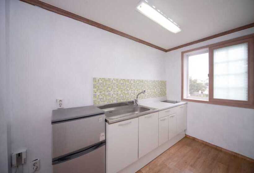 Pohang Rainbow Pension