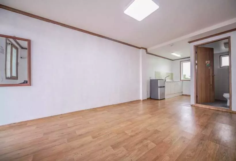 Pohang Rainbow Pension