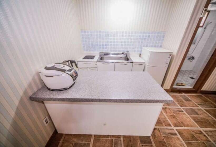 Pohang Rainbow Pension