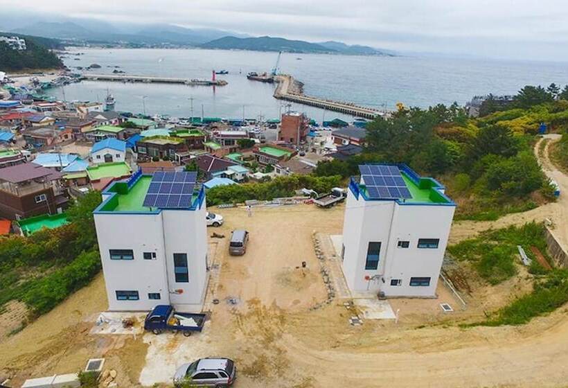 Pohang Sea And Bamboo Pension