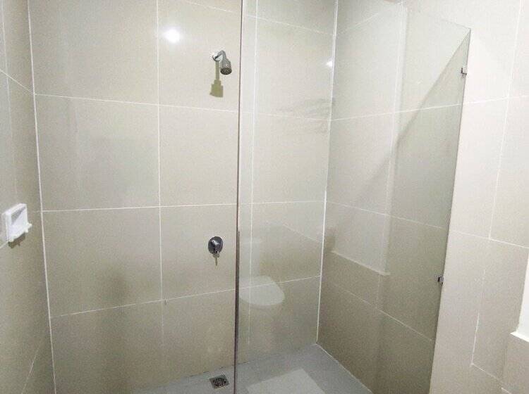 Sallo Hotel Sengkang