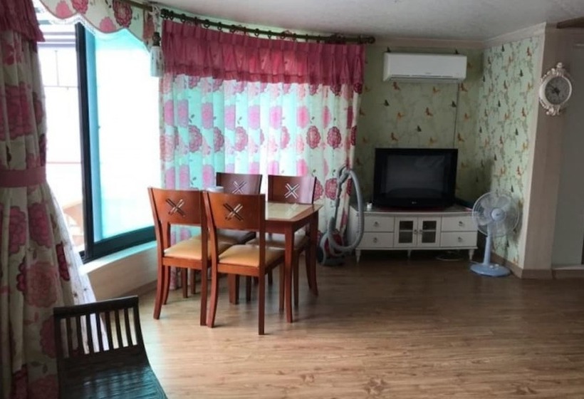 Seosan Solchang Pension