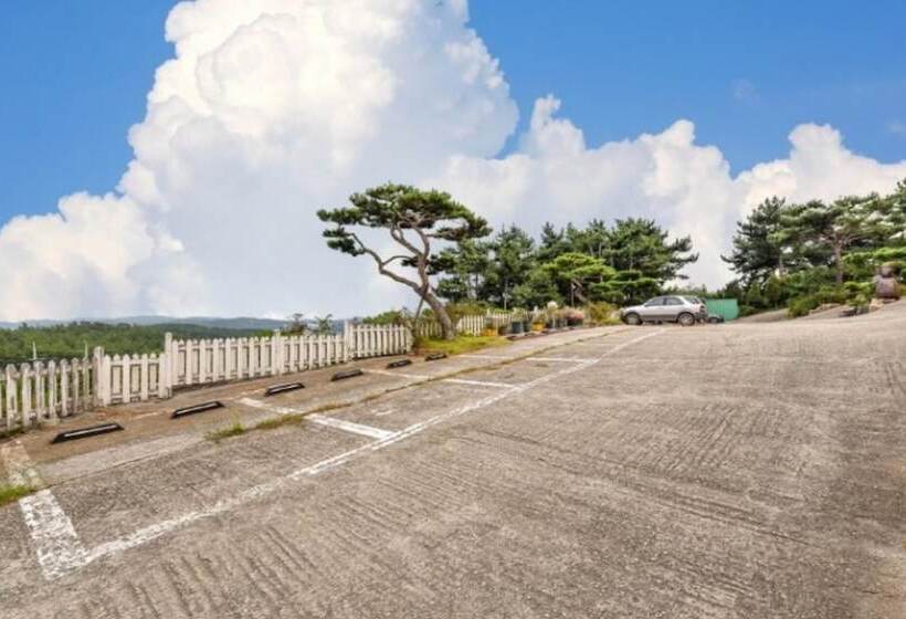 Taean Sheruvil Pension