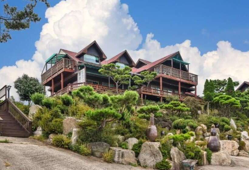 Taean Sheruvil Pension