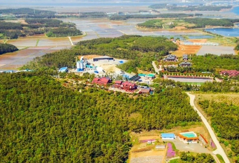 Taean Sheruvil Pension