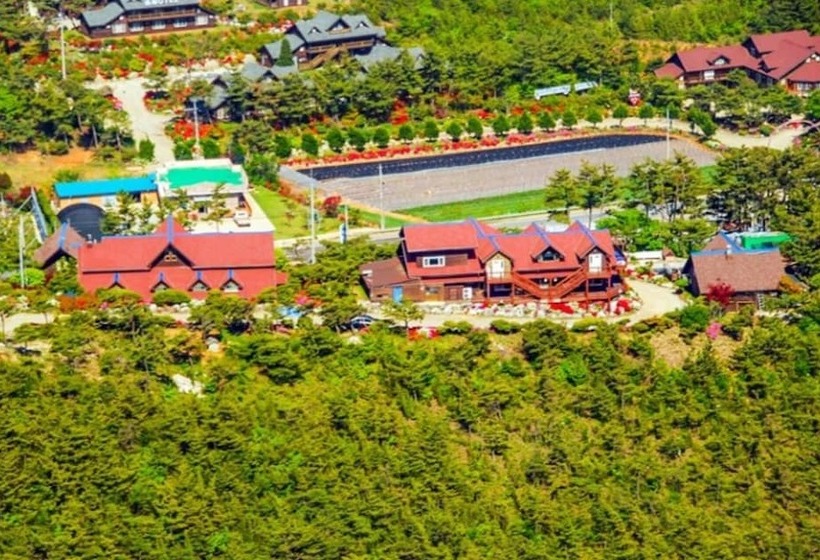 Taean Sheruvil Pension