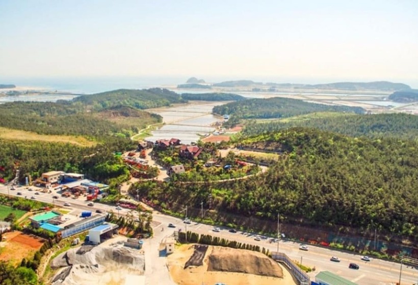 Taean Sheruvil Pension