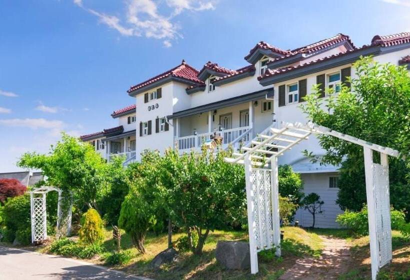 Taean Gold Hue Pension