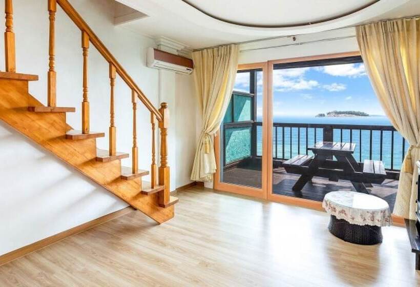 Taean Gold Hue Pension