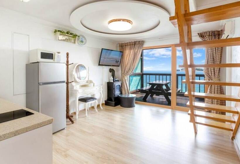 Taean Gold Hue Pension