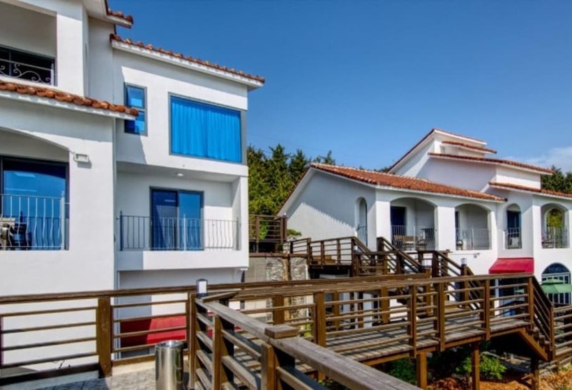Taean Maison De Mer Pension