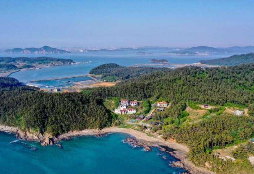 Taean Maison De Mer Pension