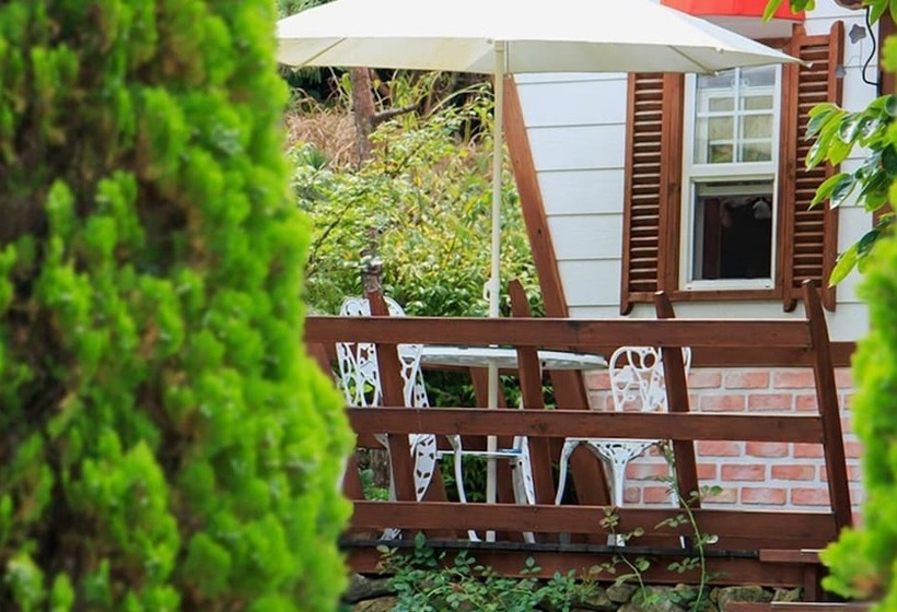 Tongyeong Morning Dew Pension