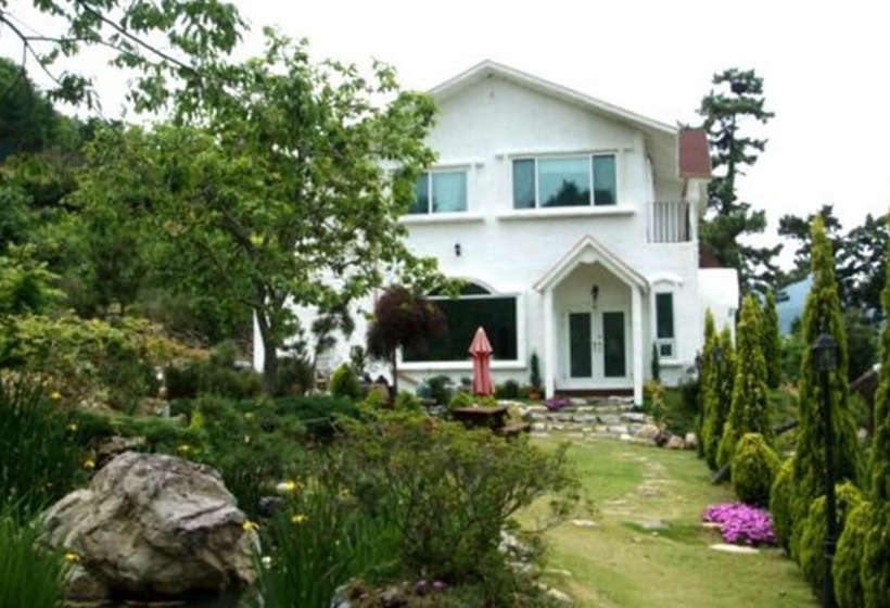 Tongyeong Morning Dew Pension