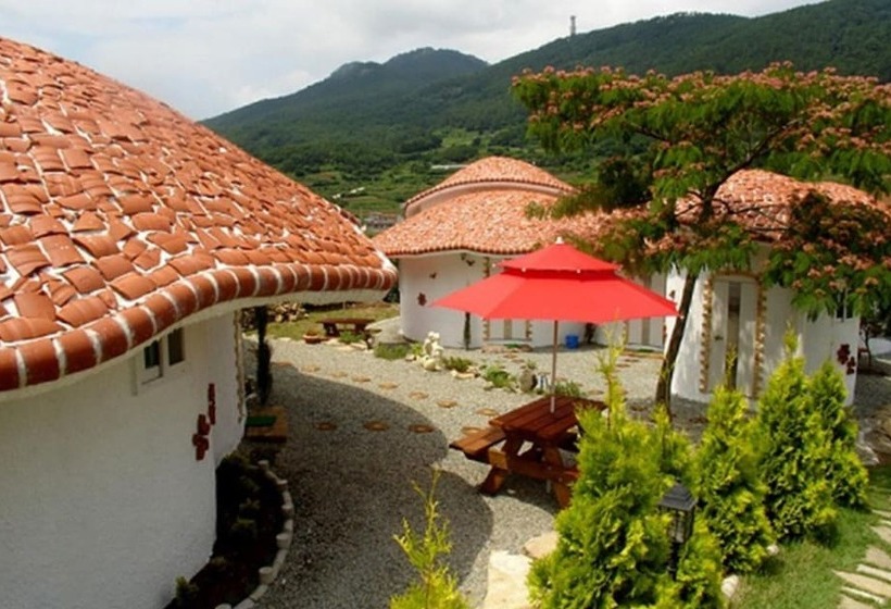 Tongyeong Morning Dew Pension