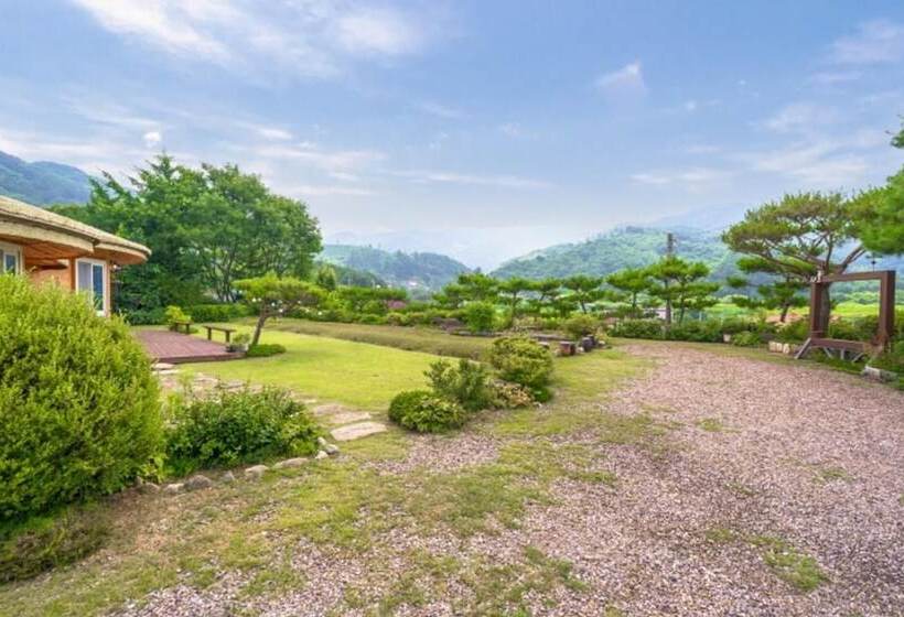 Yangpyeong Nadeul Pension