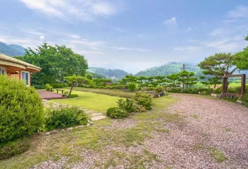 Yangpyeong Nadeul Pension