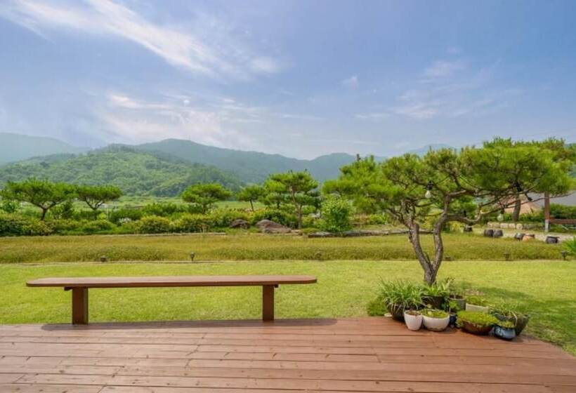 Yangpyeong Nadeul Pension