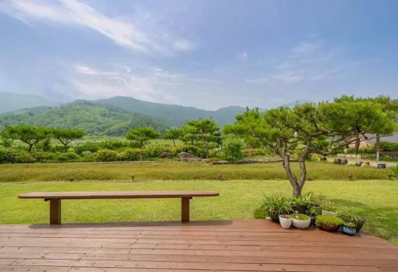 Yangpyeong Nadeul Pension