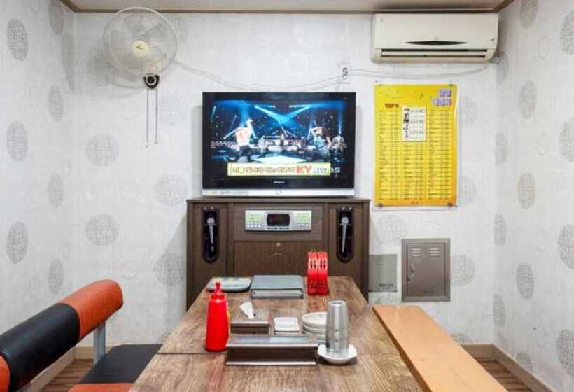 Yeoncheon Pool Kids Spa Pension