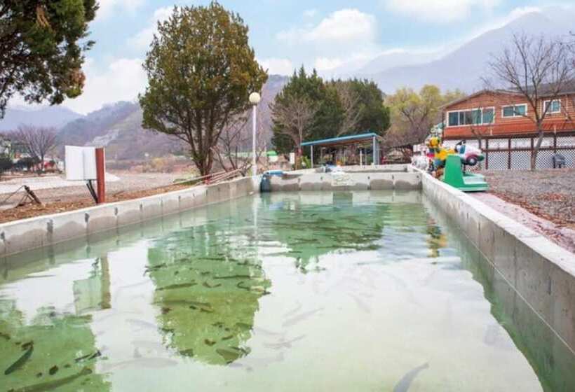 Yeoncheon Pool Kids Spa Pension