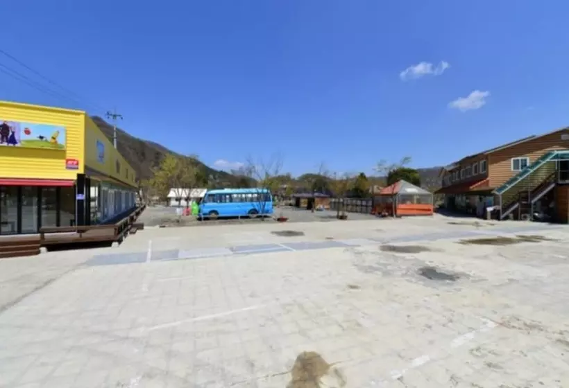 Yeoncheon Pool Kids Spa Pension