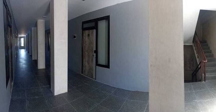 ユースホステル Djuragan Kamar Gunung Anyar