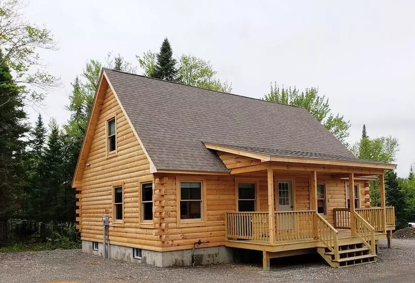 Back Lake Lodges Lazy Bear Cabin